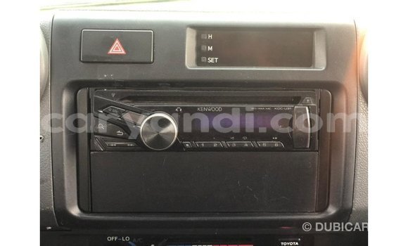 Tenga Imported Toyota Land Cruiser Chena Mota in Import - Dubai in Zambia Tenga Imported Toyota Land Cruiser Chena Mota in Import - Dubai in Zambia