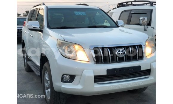 Nunua Imported Toyota Prado Nyeupe Gari ndani ya Import - Dubai nchini Zambia Nunua Imported Toyota Prado Nyeupe Gari ndani ya Import - Dubai nchini Zambia
