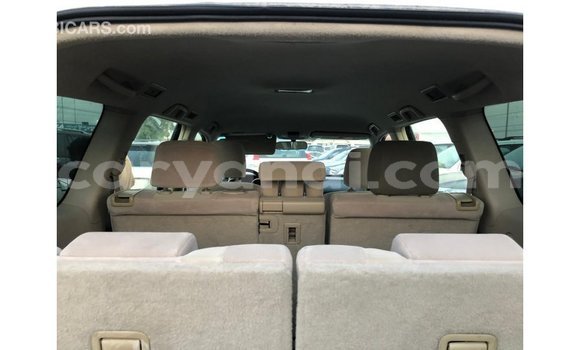 Nunua Imported Toyota Prado Nyeupe Gari ndani ya Import - Dubai nchini Zambia Nunua Imported Toyota Prado Nyeupe Gari ndani ya Import - Dubai nchini Zambia