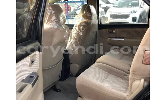 Nunua Imported Toyota Fortuner Nyeusi Gari ndani ya Import - Dubai nchini Zambia Nunua Imported Toyota Fortuner Nyeusi Gari ndani ya Import - Dubai nchini Zambia