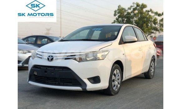 Buy Import Toyota Yaris White Car in Import - Dubai in Zambia