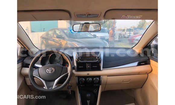 Nunua Imported Toyota Yaris Nyeupe Gari ndani ya Import - Dubai nchini Zambia Nunua Imported Toyota Yaris Nyeupe Gari ndani ya Import - Dubai nchini Zambia
