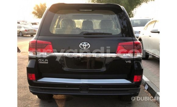 Nunua Imported Toyota Land Cruiser Nyeusi Gari ndani ya Import - Dubai nchini Zambia Nunua Imported Toyota Land Cruiser Nyeusi Gari ndani ya Import - Dubai nchini Zambia