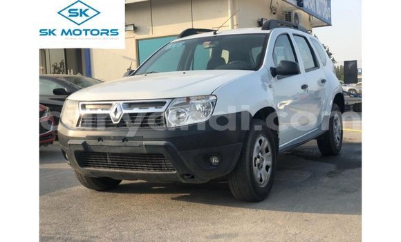 Buy Import Renault Duster White Car in Import - Dubai in Zambia