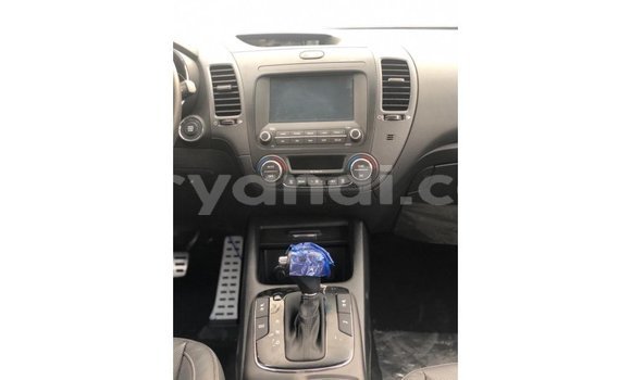 Nunua Imported Kia Cerato Nyeupe Gari ndani ya Import - Dubai nchini Zambia Nunua Imported Kia Cerato Nyeupe Gari ndani ya Import - Dubai nchini Zambia