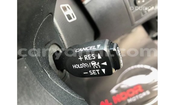 Tenga Imported Toyota Land Cruiser Chena Mota in Import - Dubai in Zambia Tenga Imported Toyota Land Cruiser Chena Mota in Import - Dubai in Zambia