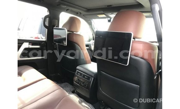 Nunua Imported Toyota Land Cruiser Nyeusi Gari ndani ya Import - Dubai nchini Zambia Nunua Imported Toyota Land Cruiser Nyeusi Gari ndani ya Import - Dubai nchini Zambia