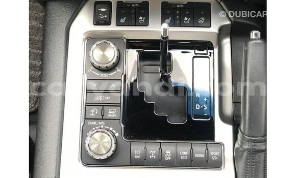 Nunua Imported Toyota Land Cruiser Nyeusi Gari ndani ya Import - Dubai nchini Zambia Nunua Imported Toyota Land Cruiser Nyeusi Gari ndani ya Import - Dubai nchini Zambia