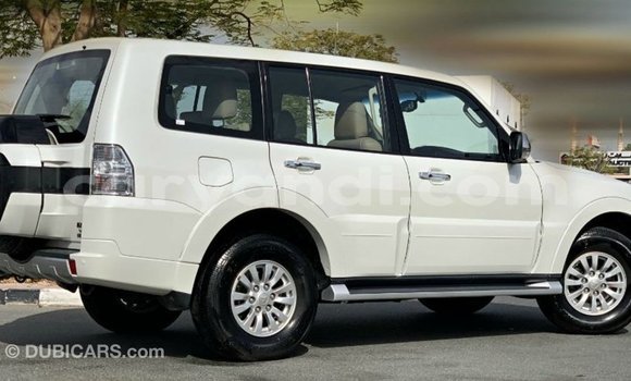 Buy Import Mitsubishi Pajero White Car in Import - Dubai in Zambia Buy Import Mitsubishi Pajero White Car in Import - Dubai in Zambia
