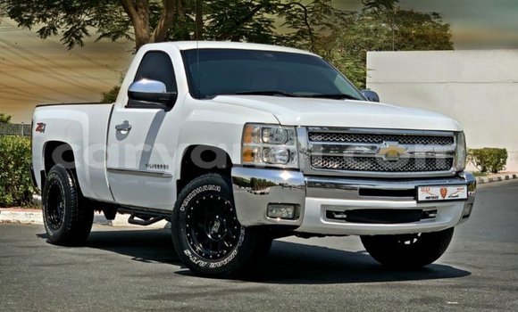 Buy Import Chevrolet Silverado White Car in Import - Dubai in Zambia Buy Import Chevrolet Silverado White Car in Import - Dubai in Zambia