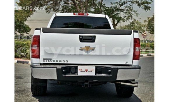 Buy Import Chevrolet Silverado White Car in Import - Dubai in Zambia Buy Import Chevrolet Silverado White Car in Import - Dubai in Zambia