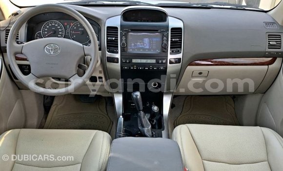 Acheter Import Voiture Toyota Prado Blanc à Import - Dubai, Zambie Acheter Import Voiture Toyota Prado Blanc à Import - Dubai, Zambie