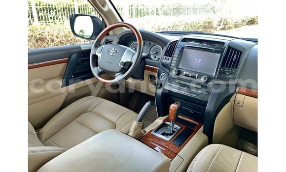 Buy Import Toyota Land Cruiser Other Car in Import - Dubai in Zambia Buy Import Toyota Land Cruiser Other Car in Import - Dubai in Zambia