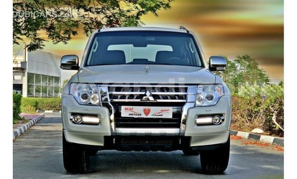 Buy Import Mitsubishi Pajero White Car in Import - Dubai in Zambia Buy Import Mitsubishi Pajero White Car in Import - Dubai in Zambia
