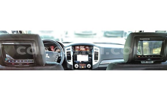 Buy Import Mitsubishi Pajero White Car in Import - Dubai in Zambia Buy Import Mitsubishi Pajero White Car in Import - Dubai in Zambia