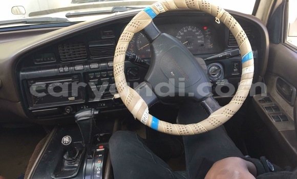 Acheter Occasion Voiture Toyota Land Cruiser Gris à Lusaka, Zambie Acheter Occasion Voiture Toyota Land Cruiser Gris à Lusaka, Zambie