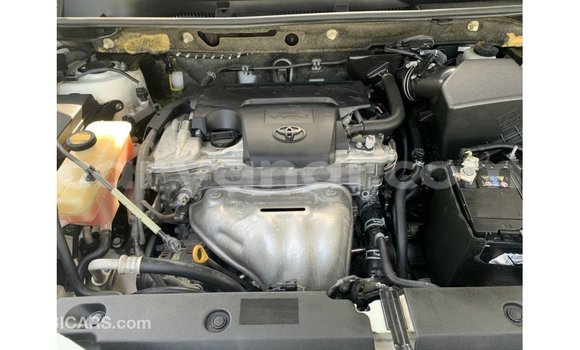 Acheter Import Voiture Toyota Nadia Blanc à Import - Dubai, Zambie Acheter Import Voiture Toyota Nadia Blanc à Import - Dubai, Zambie