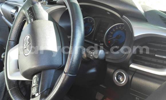 Acheter Occasion Voiture Toyota Hilux Noir à Lusaka, Zambie Acheter Occasion Voiture Toyota Hilux Noir à Lusaka, Zambie