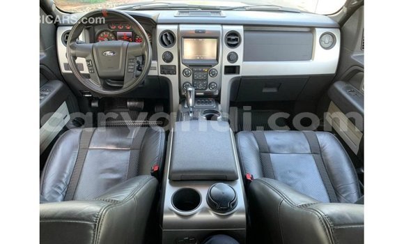 Buy Import Ford Club Wagon Beige Car in Import - Dubai in Zambia Buy Import Ford Club Wagon Beige Car in Import - Dubai in Zambia