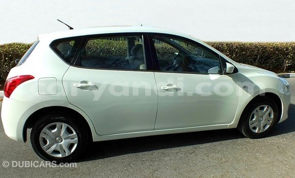 Buy Import Nissan Tiida White Car in Import - Dubai in Zambia Buy Import Nissan Tiida White Car in Import - Dubai in Zambia