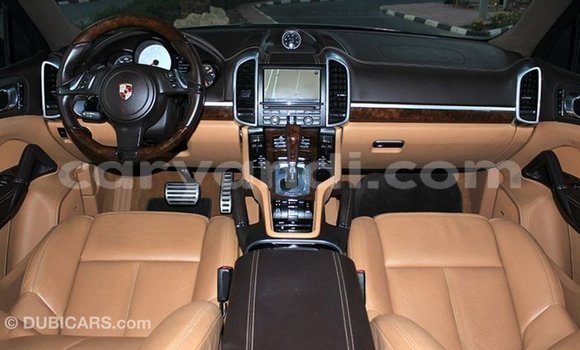Acheter Import Voiture Porsche Cayenne Autre à Import - Dubai, Zambie Acheter Import Voiture Porsche Cayenne Autre à Import - Dubai, Zambie