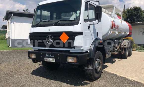 Acheter Occasion Utilitaire Mercedes–Benz 2628 Blanc à Lusaka, Zambie Acheter Occasion Utilitaire Mercedes–Benz 2628 Blanc à Lusaka, Zambie