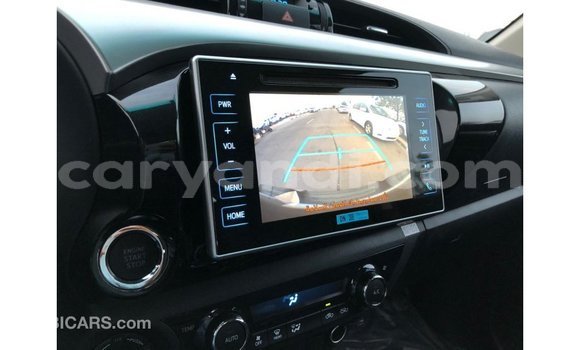 Tenga Imported Toyota Hilux Nhema Mota in Import - Dubai in Zambia Tenga Imported Toyota Hilux Nhema Mota in Import - Dubai in Zambia