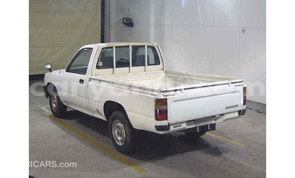 Buy Import Toyota Hilux White Car in Import - Dubai in Zambia Buy Import Toyota Hilux White Car in Import - Dubai in Zambia