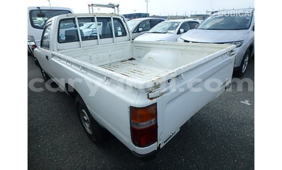 Buy Import Toyota Hilux White Car in Import - Dubai in Zambia Buy Import Toyota Hilux White Car in Import - Dubai in Zambia