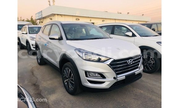 Nunua Imported Hyundai Tucson Nyingine Gari ndani ya Import - Dubai nchini Zambia Nunua Imported Hyundai Tucson Nyingine Gari ndani ya Import - Dubai nchini Zambia
