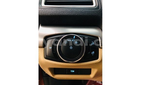 Tenga Imported Ford Explorer Tsvuku Mota in Import - Dubai in Zambia Tenga Imported Ford Explorer Tsvuku Mota in Import - Dubai in Zambia