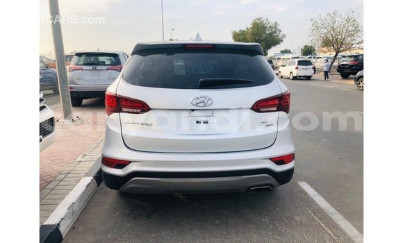 Nunua Imported Hyundai Santa Fe Nyingine Gari ndani ya Import - Dubai nchini Zambia Nunua Imported Hyundai Santa Fe Nyingine Gari ndani ya Import - Dubai nchini Zambia