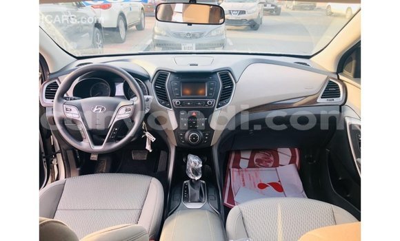 Nunua Imported Hyundai Santa Fe Nyingine Gari ndani ya Import - Dubai nchini Zambia Nunua Imported Hyundai Santa Fe Nyingine Gari ndani ya Import - Dubai nchini Zambia