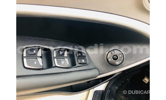 Nunua Imported Hyundai Santa Fe Nyingine Gari ndani ya Import - Dubai nchini Zambia Nunua Imported Hyundai Santa Fe Nyingine Gari ndani ya Import - Dubai nchini Zambia