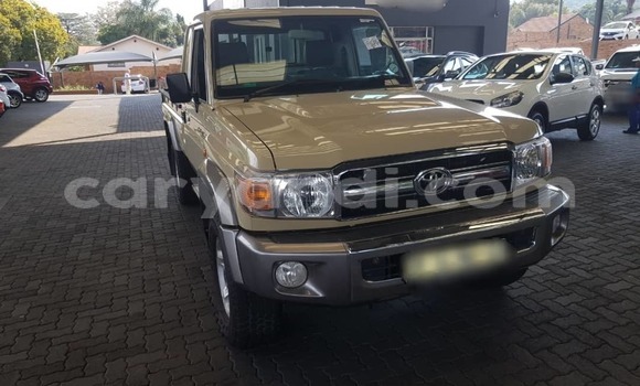 Buy Used Toyota Pickup Beige Car in Lusaka in Zambia Buy Used Toyota Pickup Beige Car in Lusaka in Zambia