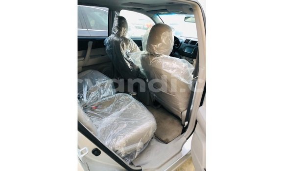 Tenga Imported Toyota Highlander Zvimwe Mota in Import - Dubai in Zambia Tenga Imported Toyota Highlander Zvimwe Mota in Import - Dubai in Zambia