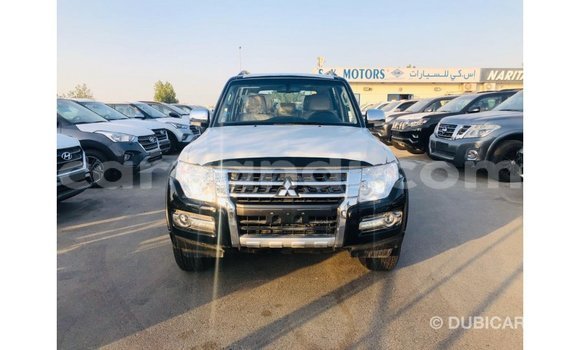 Nunua Imported Mitsubishi Pajero Nyeusi Gari ndani ya Import - Dubai nchini Zambia Nunua Imported Mitsubishi Pajero Nyeusi Gari ndani ya Import - Dubai nchini Zambia
