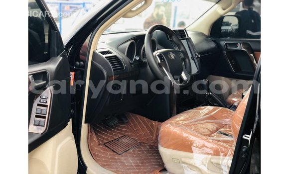 Nunua Imported Toyota Prado Nyeusi Gari ndani ya Import - Dubai nchini Zambia Nunua Imported Toyota Prado Nyeusi Gari ndani ya Import - Dubai nchini Zambia