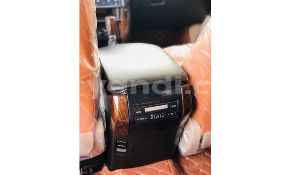 Nunua Imported Toyota Prado Nyeusi Gari ndani ya Import - Dubai nchini Zambia Nunua Imported Toyota Prado Nyeusi Gari ndani ya Import - Dubai nchini Zambia