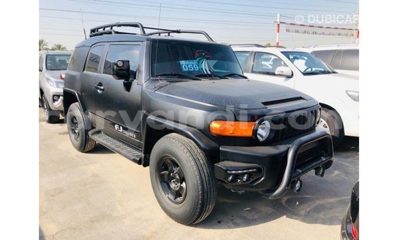 Tenga Imported Toyota FJ Cruiser Nhema Mota in Import - Dubai in Zambia Tenga Imported Toyota FJ Cruiser Nhema Mota in Import - Dubai in Zambia