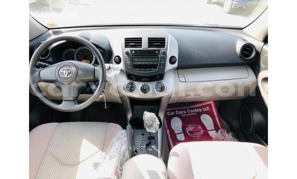 Nunua Imported Toyota Nadia Bluu Gari ndani ya Import - Dubai nchini Zambia Nunua Imported Toyota Nadia Bluu Gari ndani ya Import - Dubai nchini Zambia