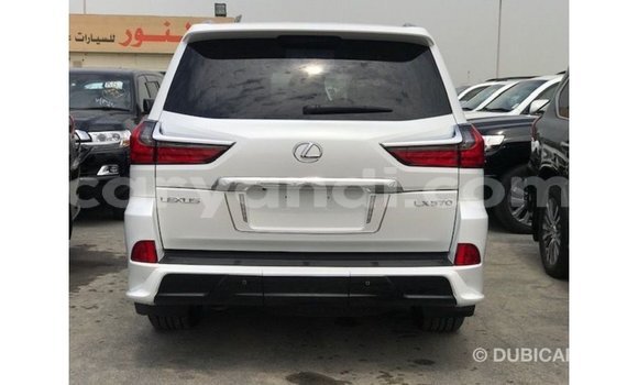 Tenga Imported Lexus LX Chena Mota in Import - Dubai in Zambia Tenga Imported Lexus LX Chena Mota in Import - Dubai in Zambia