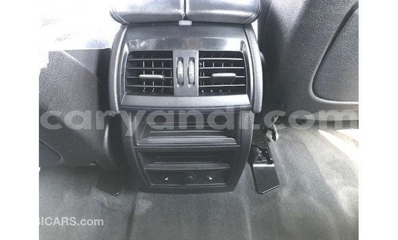 Nunua Imported BMW X5 Nyeupe Gari ndani ya Import - Dubai nchini Zambia Nunua Imported BMW X5 Nyeupe Gari ndani ya Import - Dubai nchini Zambia