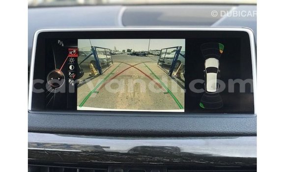 Nunua Imported BMW X5 Nyeupe Gari ndani ya Import - Dubai nchini Zambia Nunua Imported BMW X5 Nyeupe Gari ndani ya Import - Dubai nchini Zambia