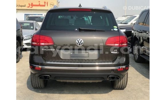 Nunua Imported Volkswagen Touareg Brown Gari ndani ya Import - Dubai nchini Zambia Nunua Imported Volkswagen Touareg Brown Gari ndani ya Import - Dubai nchini Zambia