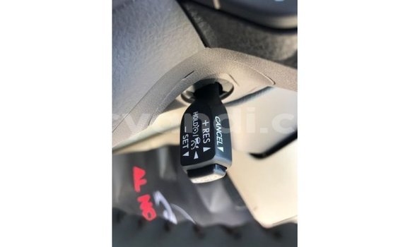 Buy Import Toyota Land Cruiser White Car in Import - Dubai in Zambia Buy Import Toyota Land Cruiser White Car in Import - Dubai in Zambia