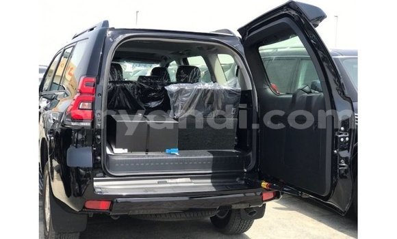 Nunua Imported Toyota Prado Nyeusi Gari ndani ya Import - Dubai nchini Zambia Nunua Imported Toyota Prado Nyeusi Gari ndani ya Import - Dubai nchini Zambia