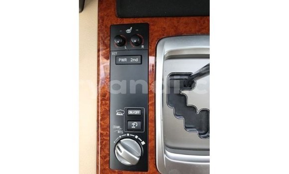 Tenga Imported Toyota Land Cruiser Tsvuku Mota in Import - Dubai in Zambia Tenga Imported Toyota Land Cruiser Tsvuku Mota in Import - Dubai in Zambia