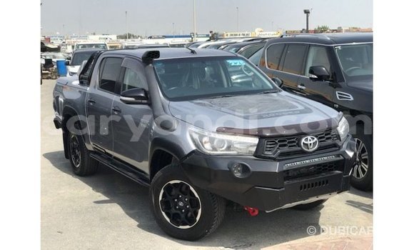Tenga Imported Toyota Hilux Zvimwe Mota in Import - Dubai in Zambia Tenga Imported Toyota Hilux Zvimwe Mota in Import - Dubai in Zambia