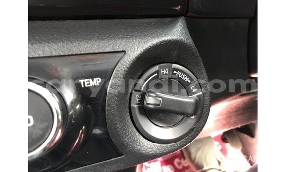 Tenga Imported Toyota Hilux Zvimwe Mota in Import - Dubai in Zambia Tenga Imported Toyota Hilux Zvimwe Mota in Import - Dubai in Zambia